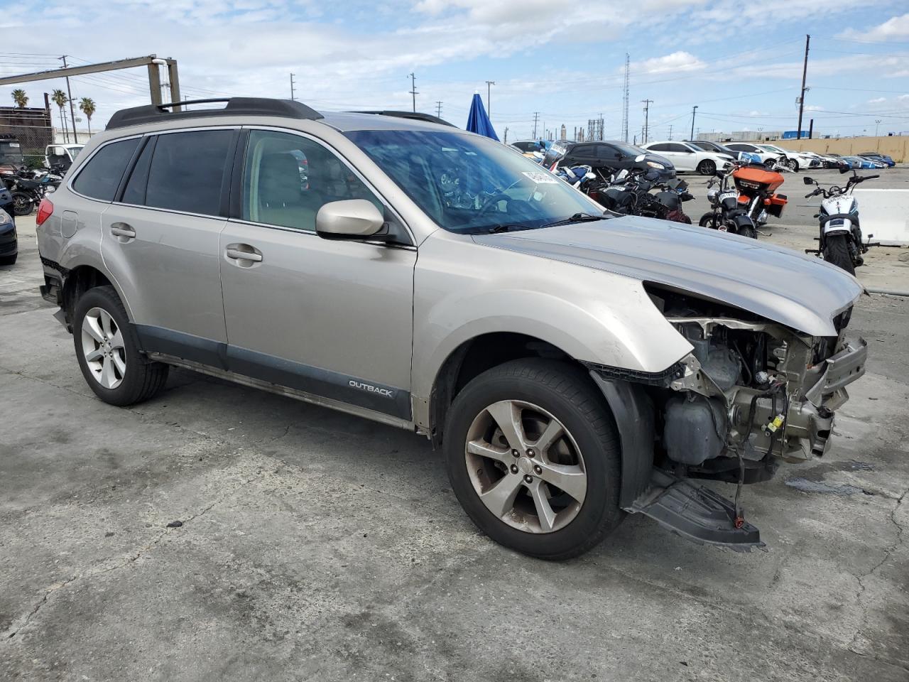 2014 Subaru Outback - Image 4