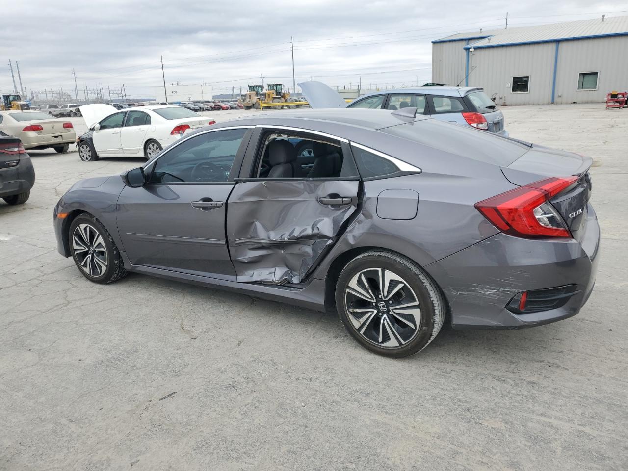 2016 Honda Civic - Image 2