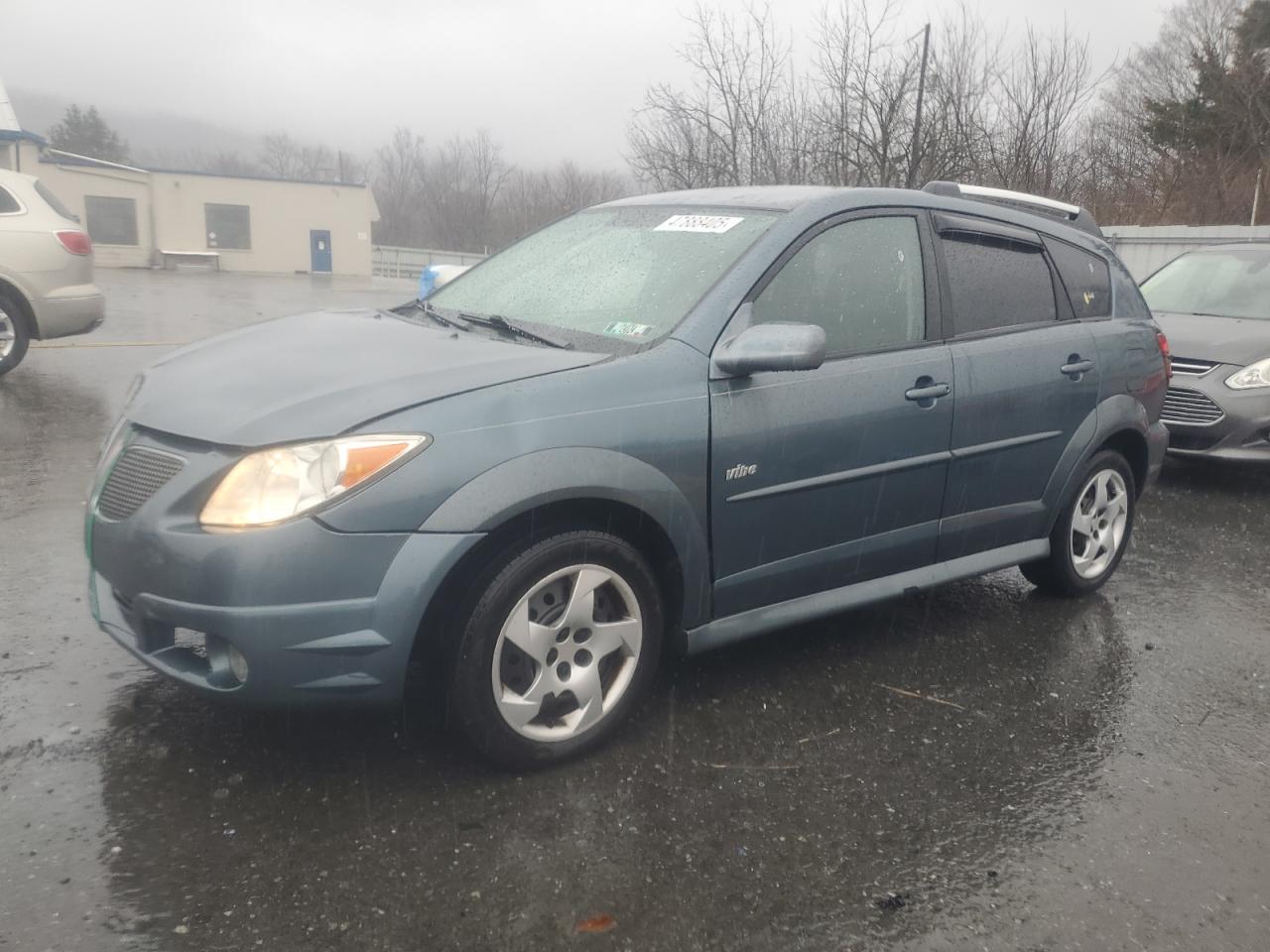 2008 Pontiac Vibe - Image 1