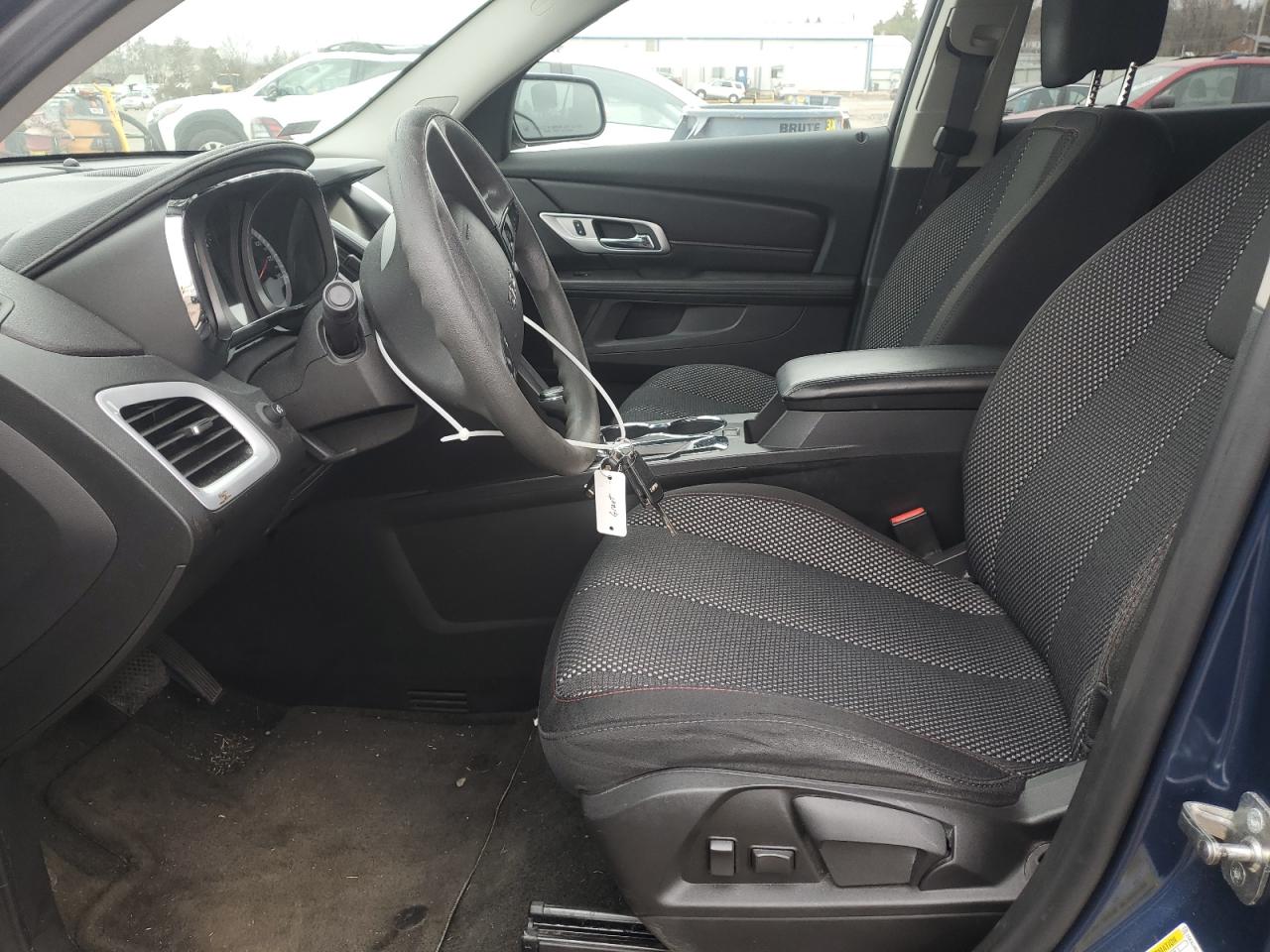 2017 GMC Terrain - Image 7