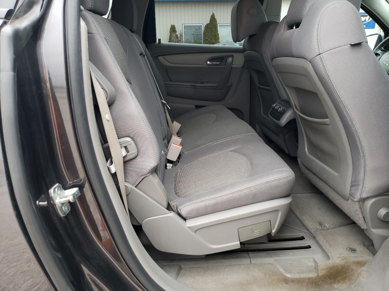 2013 Chevrolet Traverse - Image 11