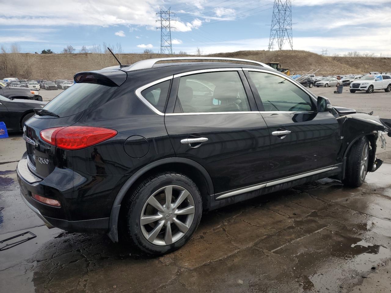2017 Infiniti QX50 - Image 3