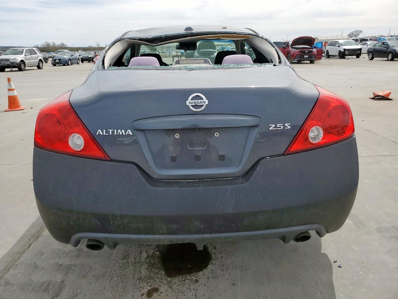 2012 Nissan Altima - Image 6