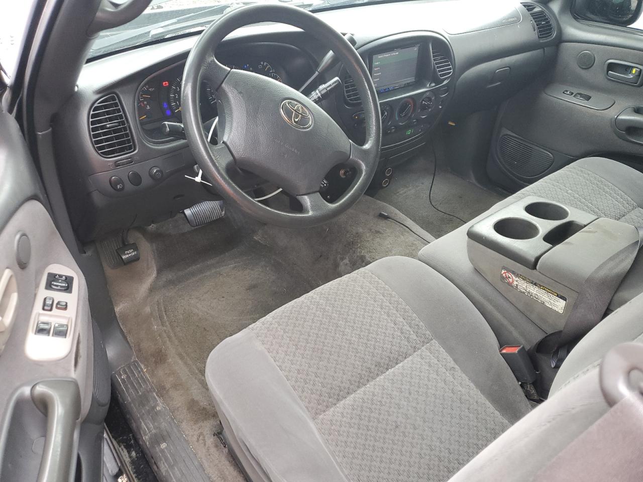 2003 Toyota Tundra - Image 8
