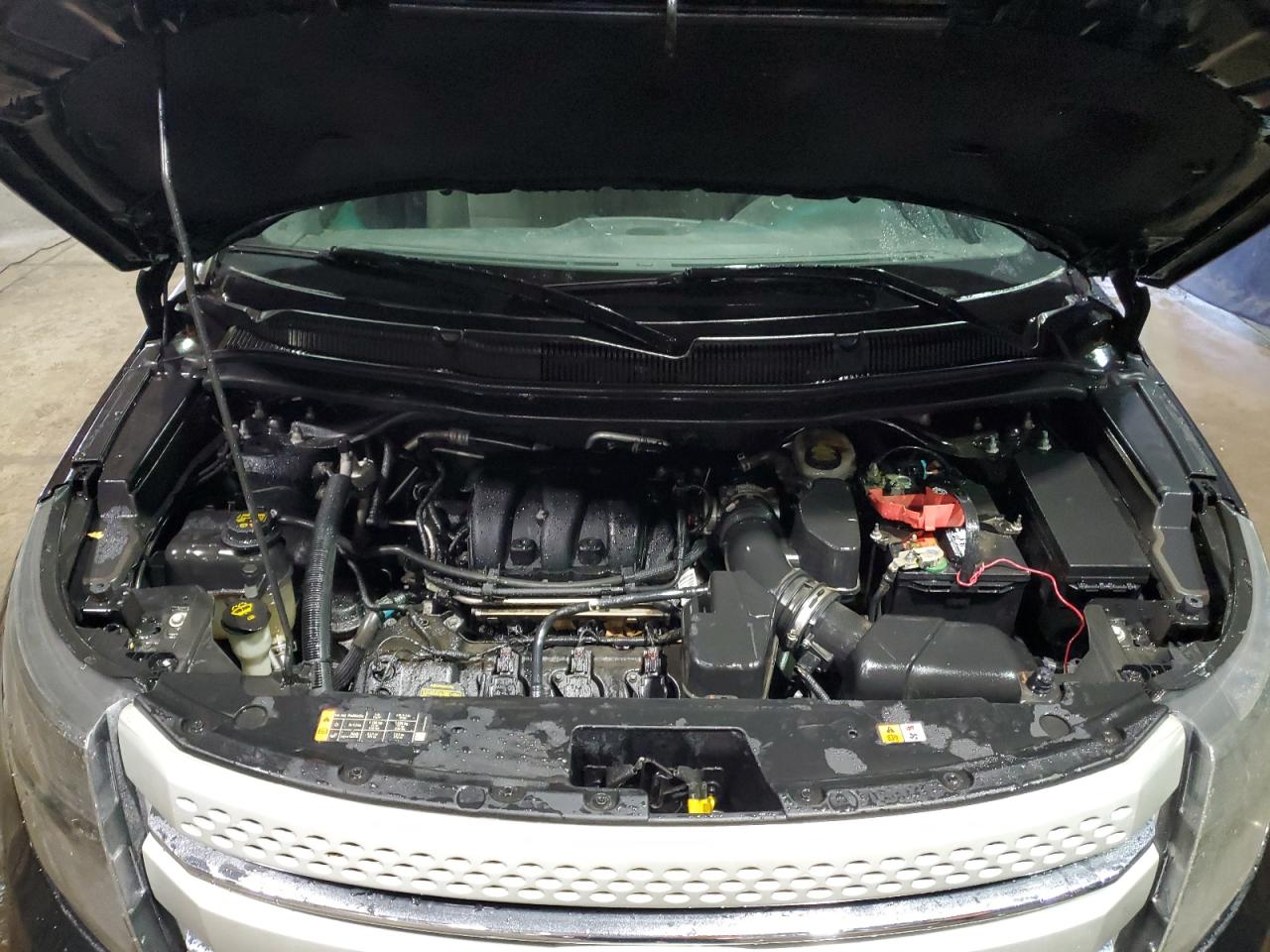 2013 Ford Explorer - Image 12