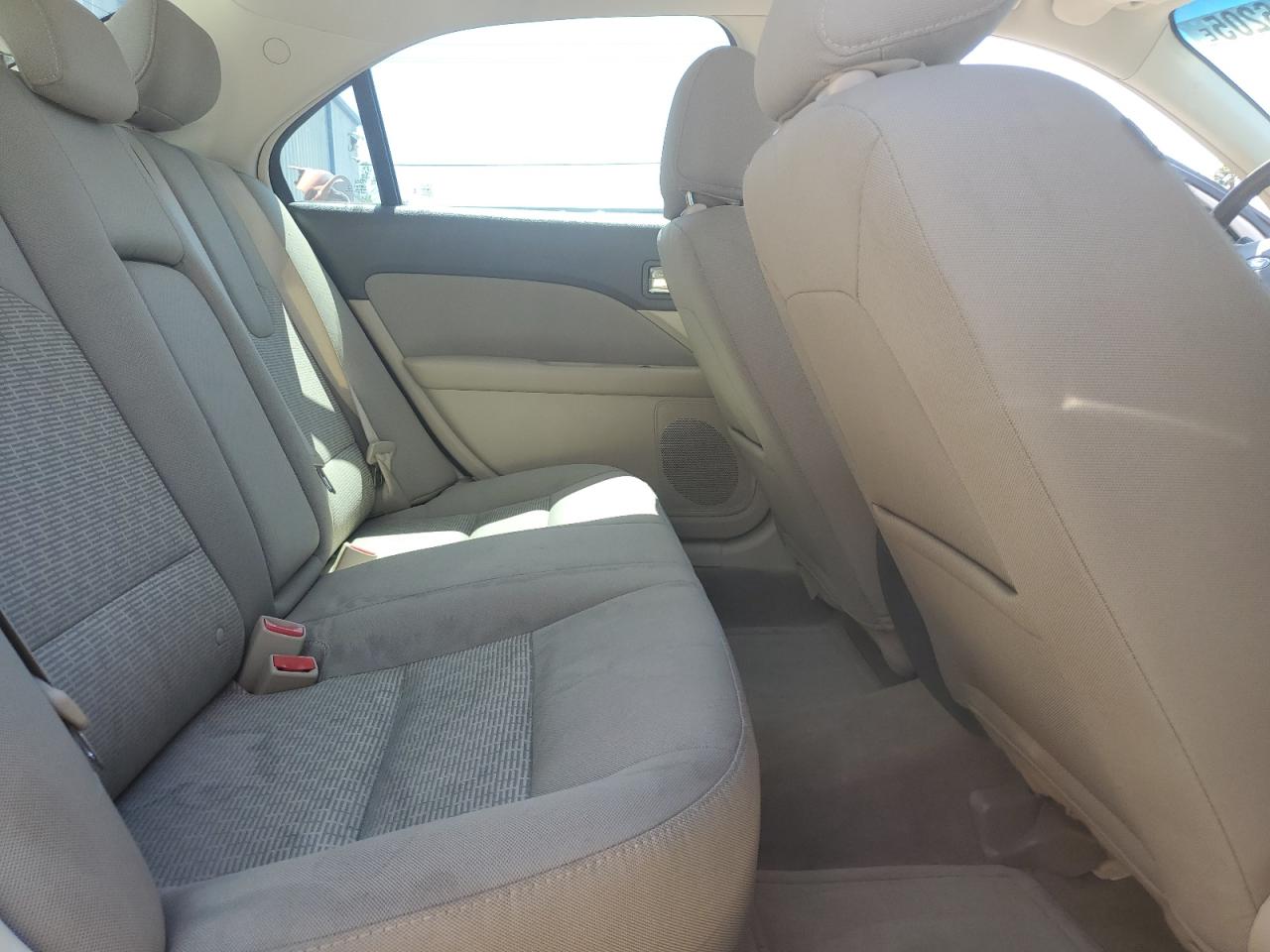 2012 Ford Fusion - Image 10