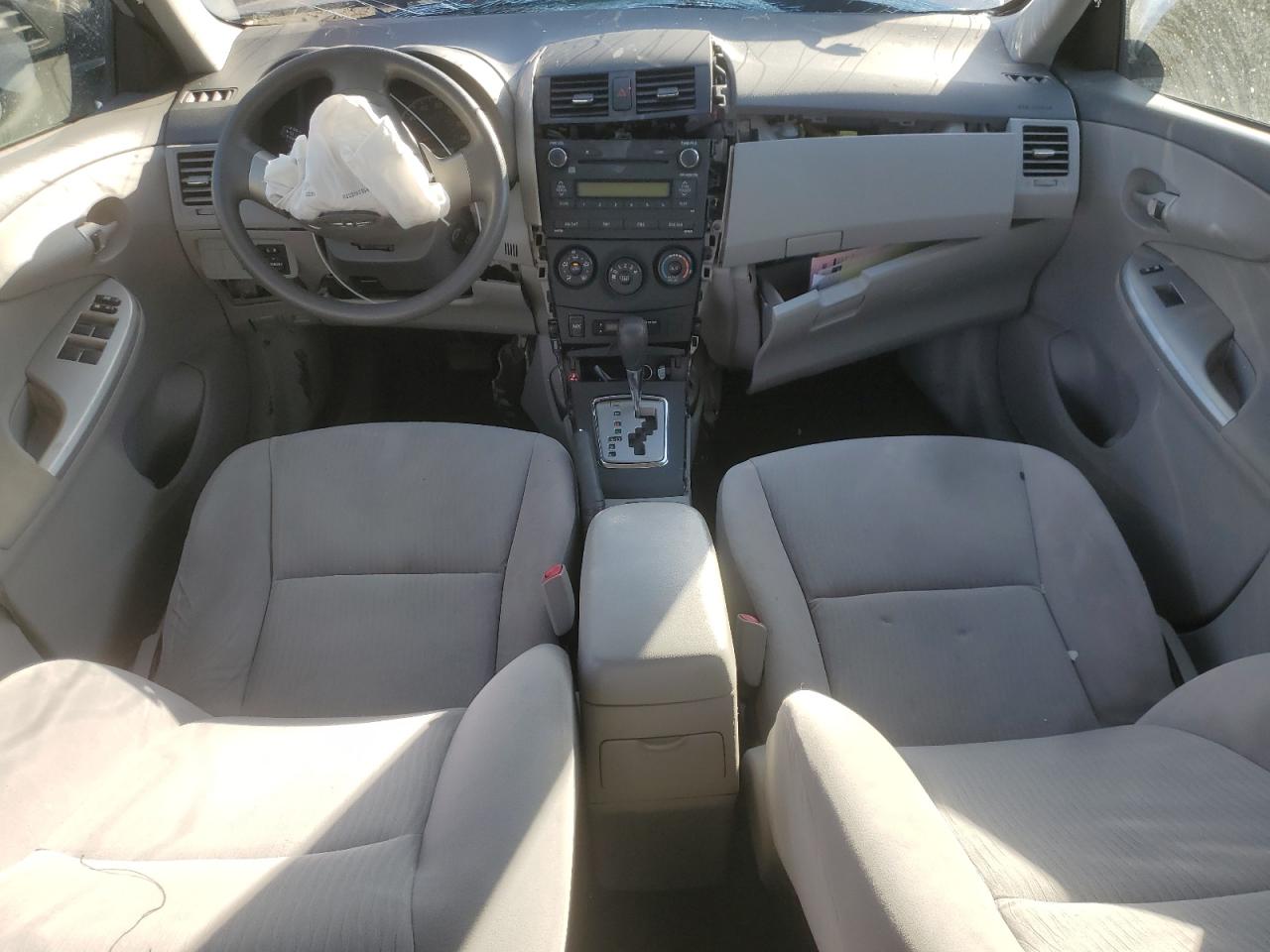 2010 Toyota Corolla - Image 8