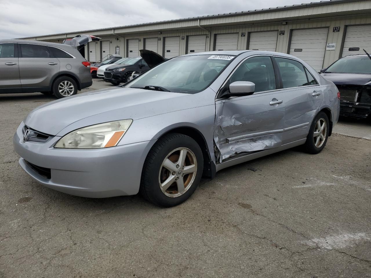 Louisville, KY에서 판매 중인 2004 Honda Accord Ex - Side