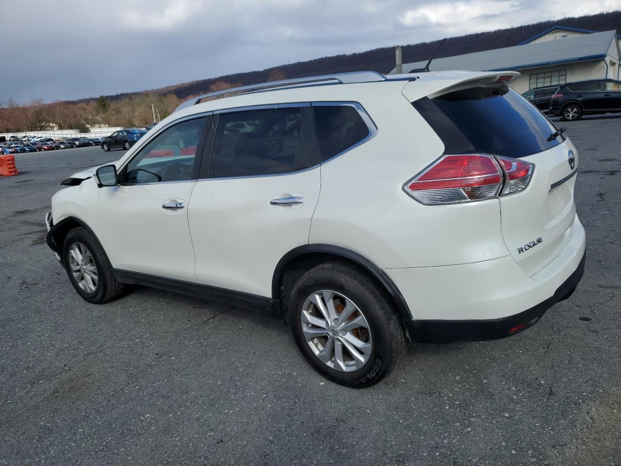 KNMAT2MV2GP730524 NISSAN ROGUE 2016