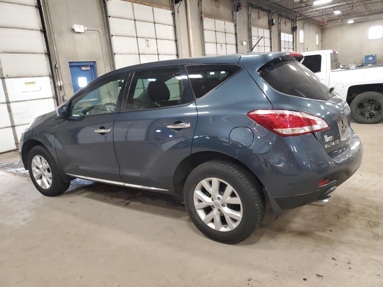 2014 Nissan Murano - Image 2