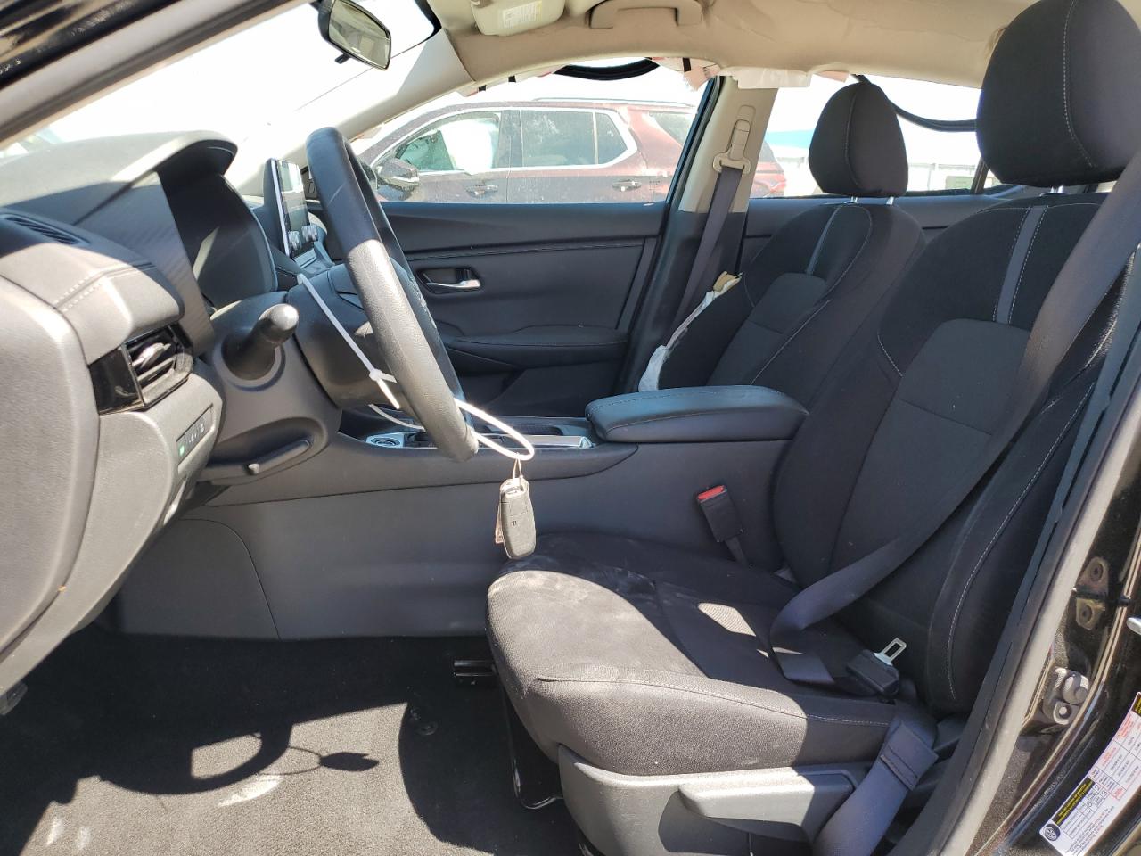 3N1AB8CV6RY340831 NISSAN SENTRA 2024