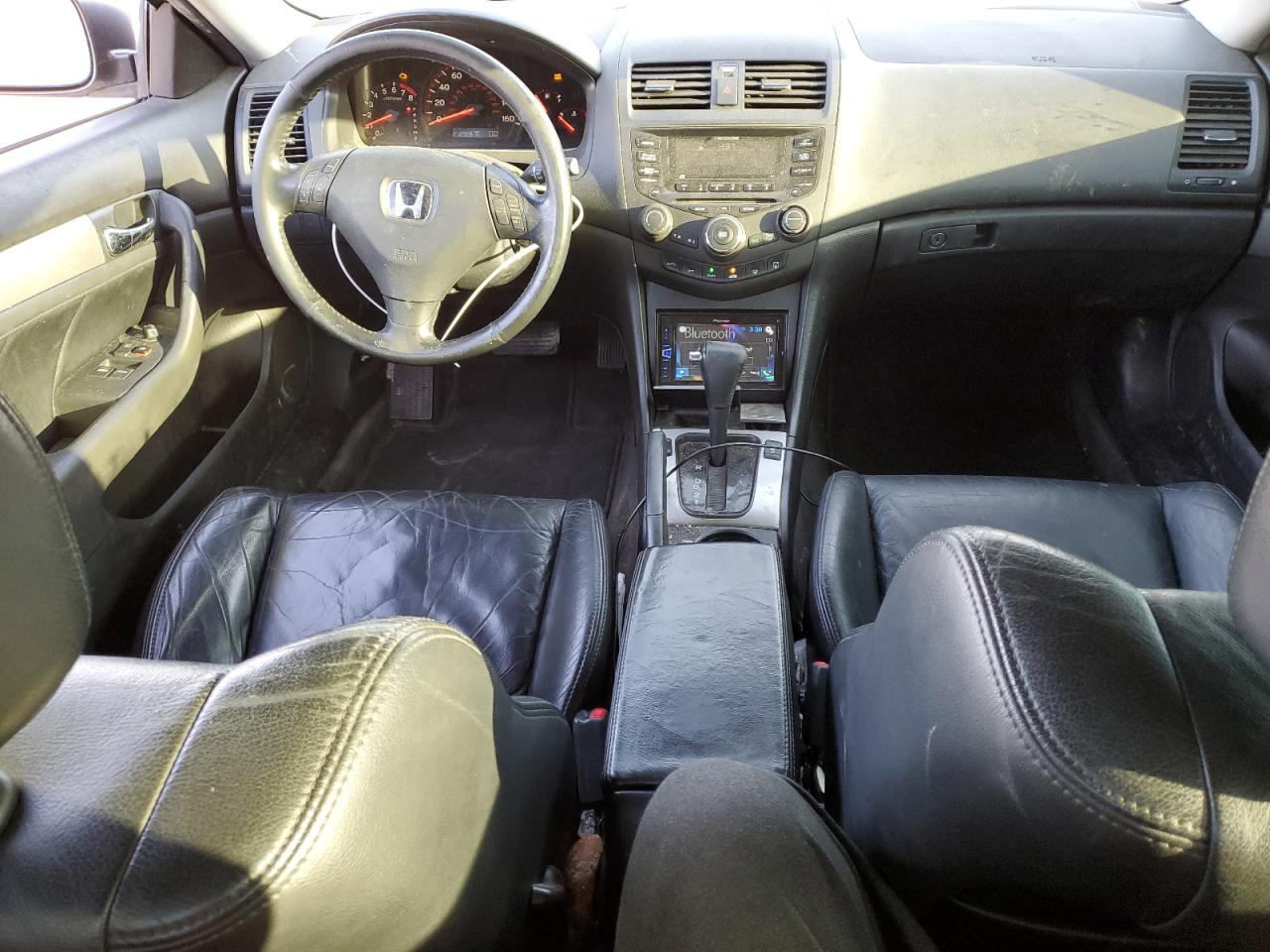 2005 Honda Accord - Image 8