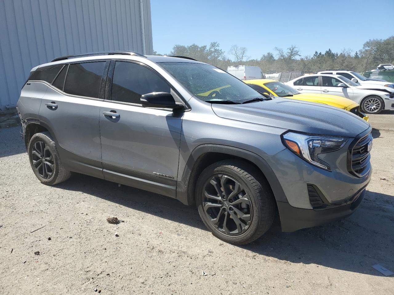 2020 GMC Terrain - Image 4