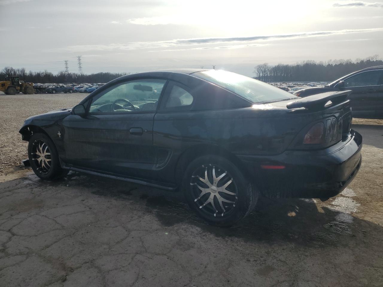 1995 Ford Mustang - Image 2