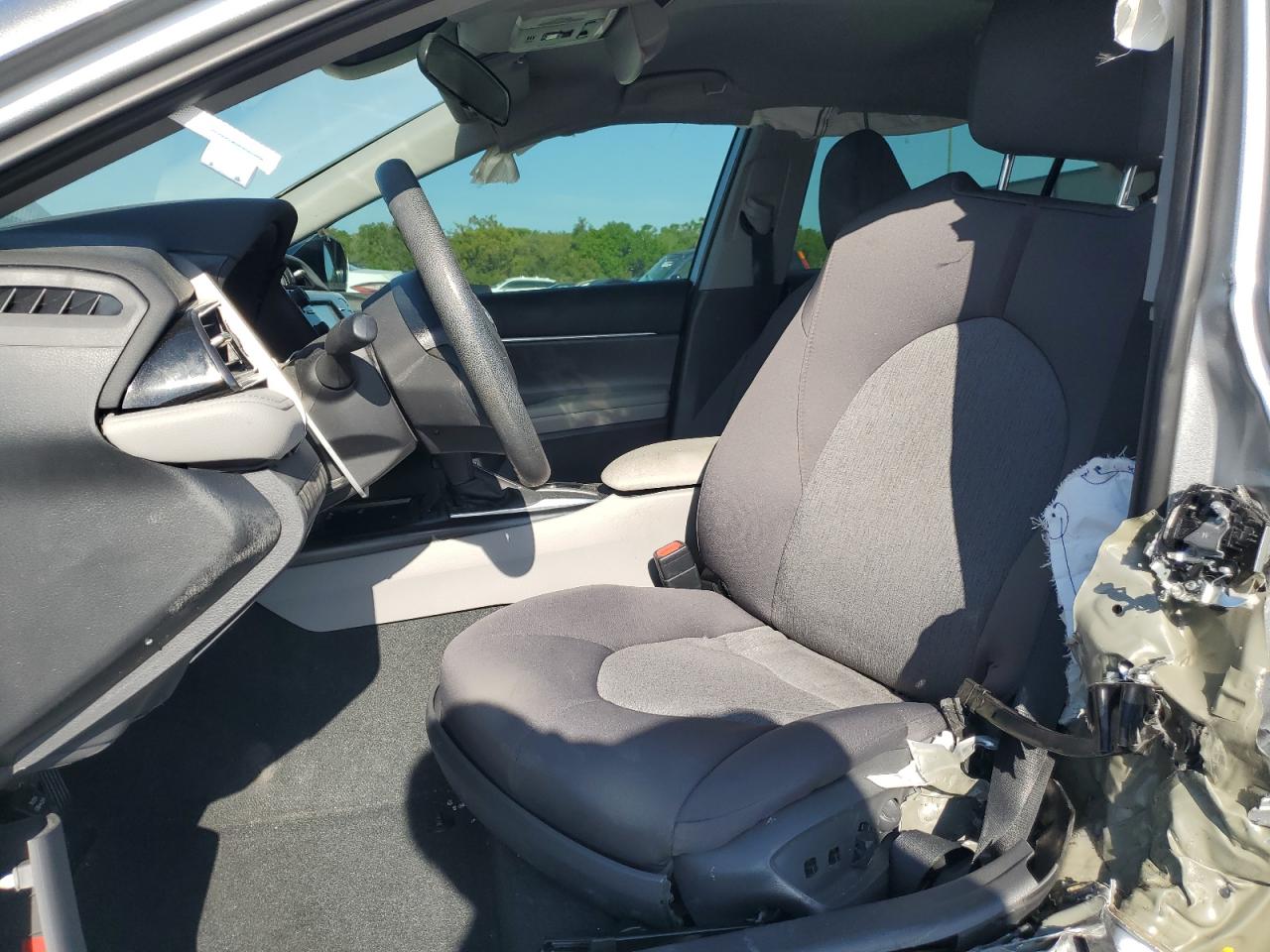 2020 Toyota Camry - Image 7