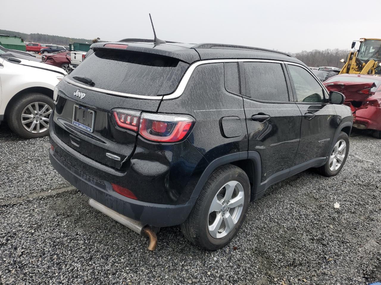 2020 Jeep Compass - Image 3