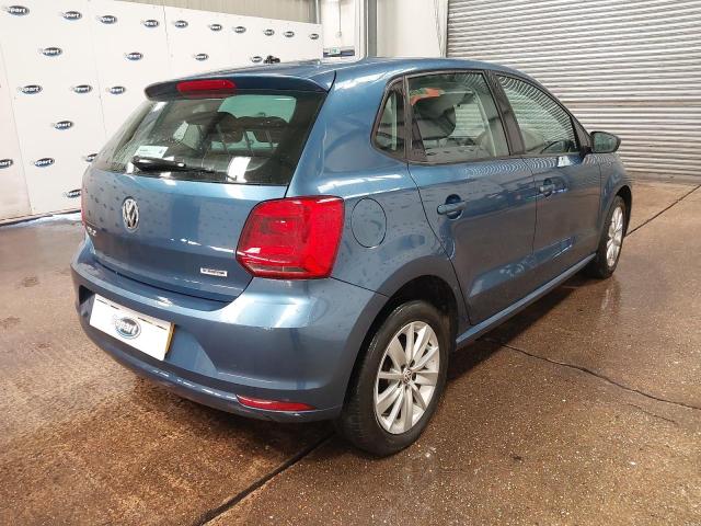 2015 VOLKSWAGEN POLO SE