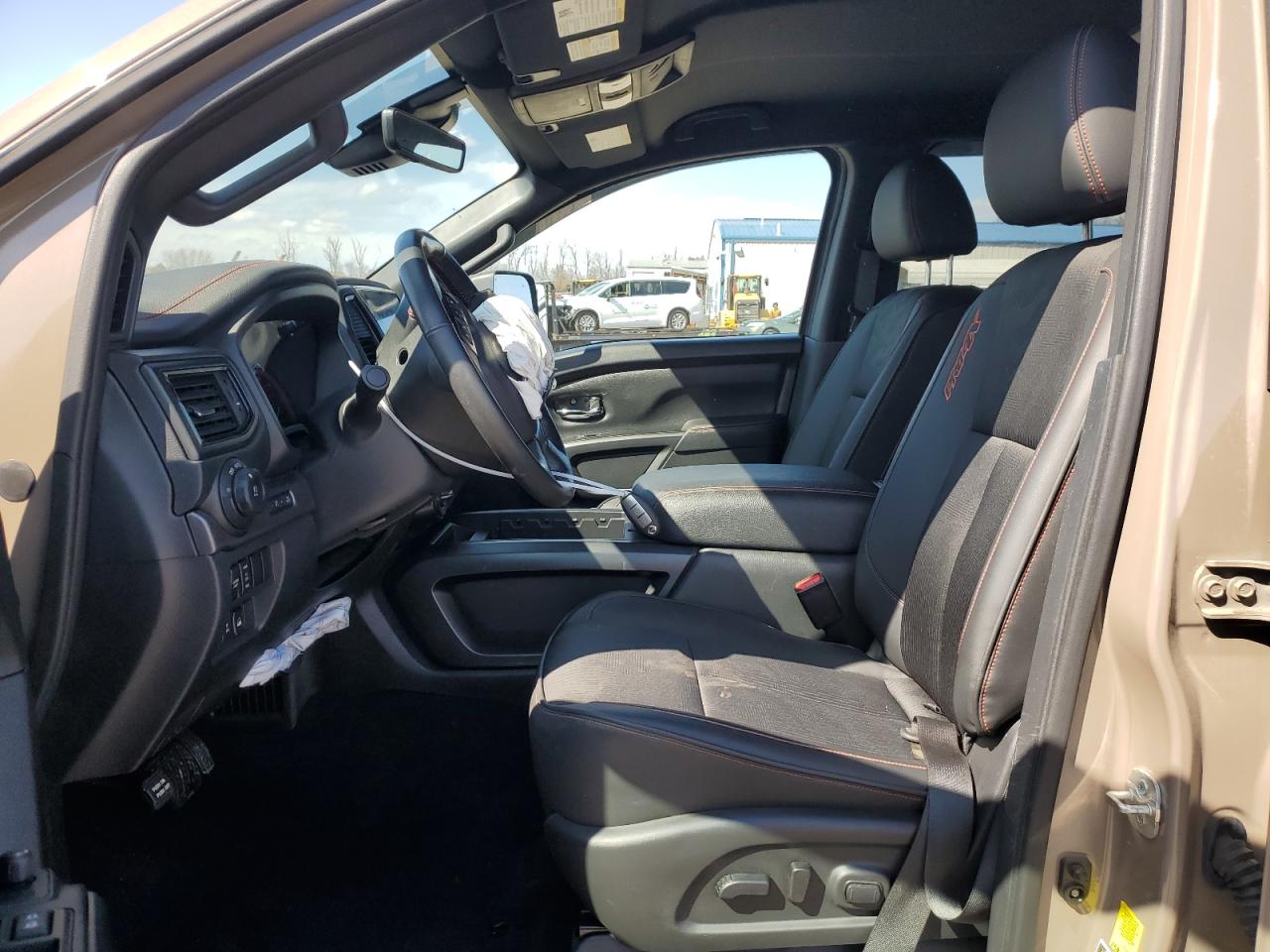 1N6AA1ED4PN101832 NISSAN TITAN 2023