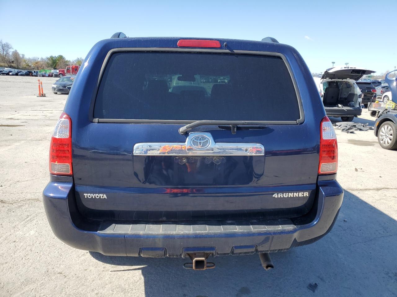 2007 Toyota 4Runner Sr5 VIN: JTEBU14R570122662 Lot: 49337125