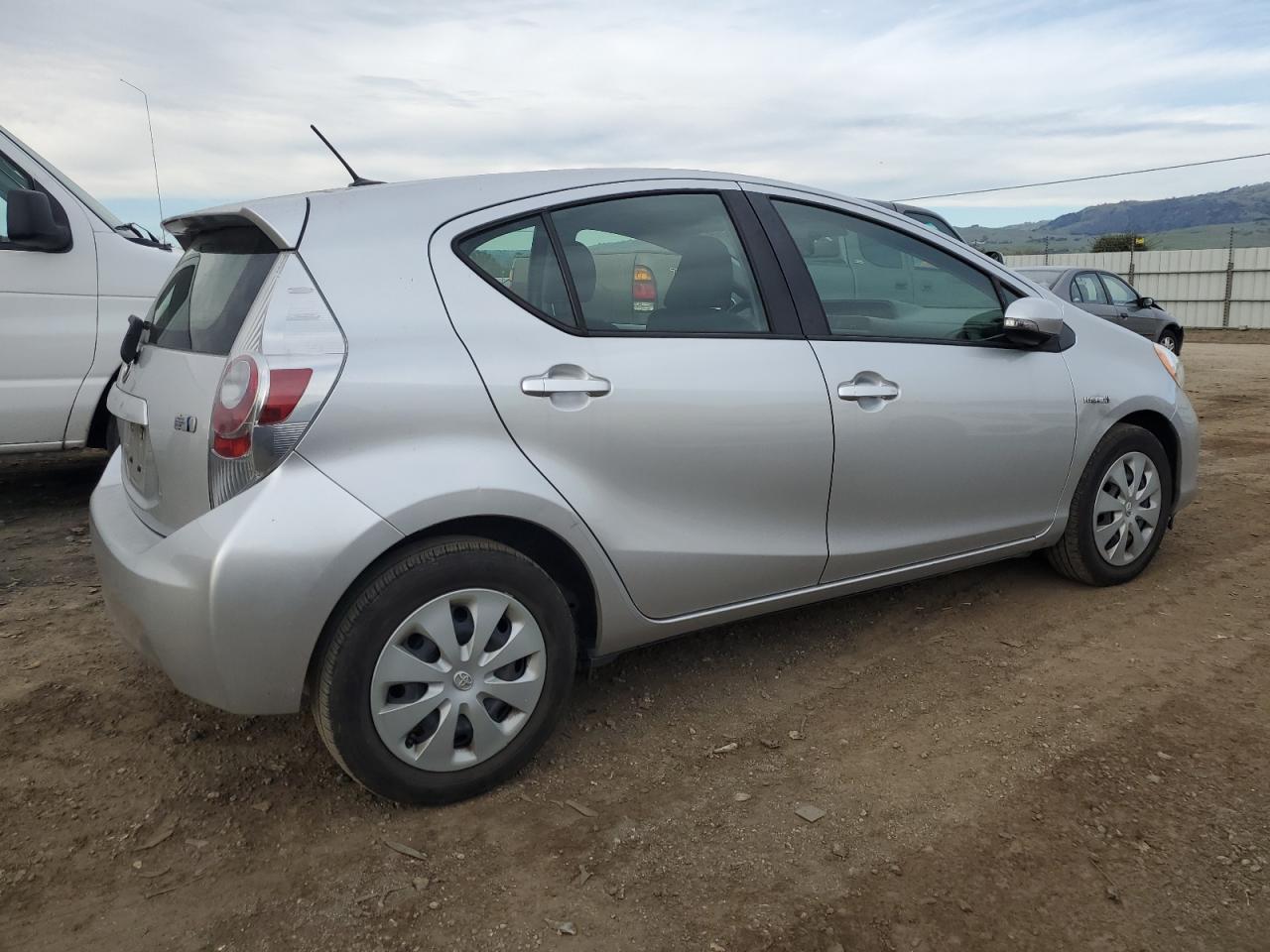 2014 Toyota Prius - Image 3