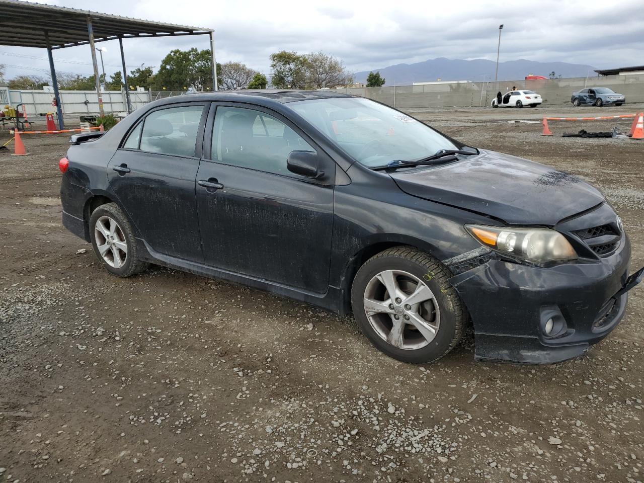 2011 Toyota Corolla - Image 4