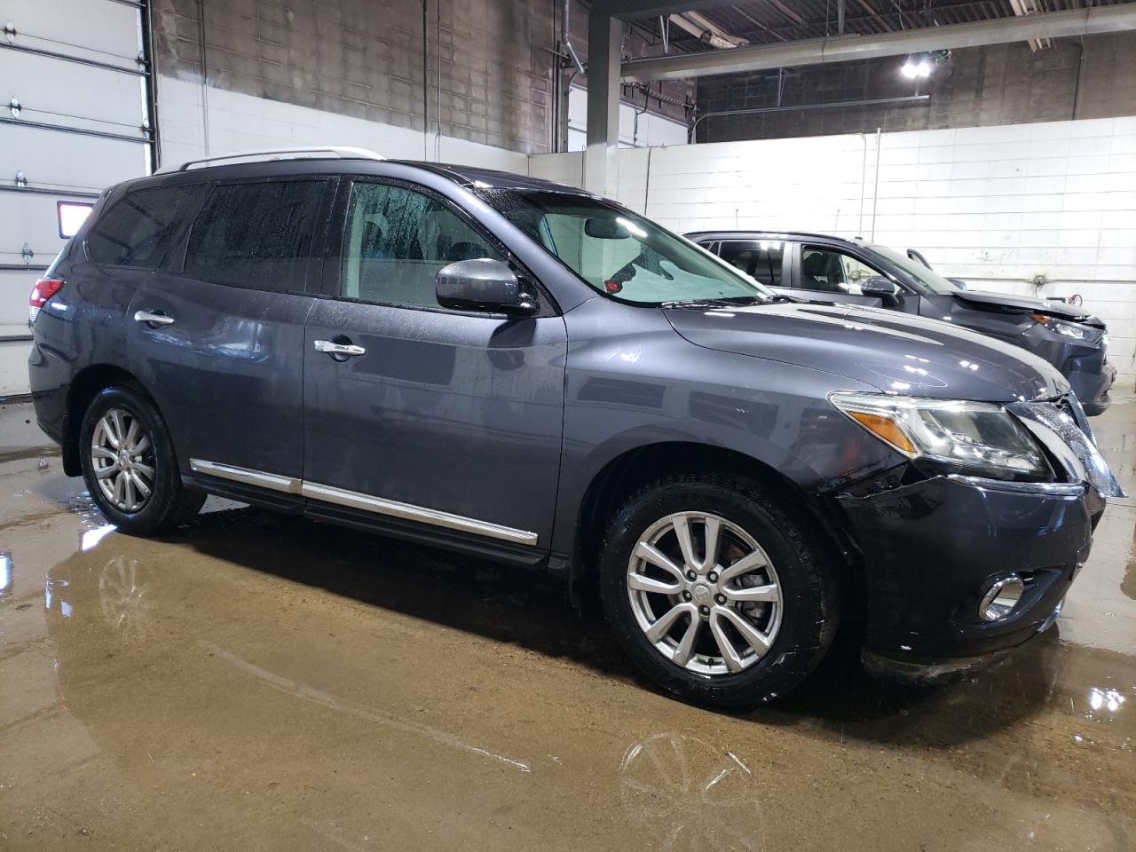 2014 Nissan Pathfinder - Image 4