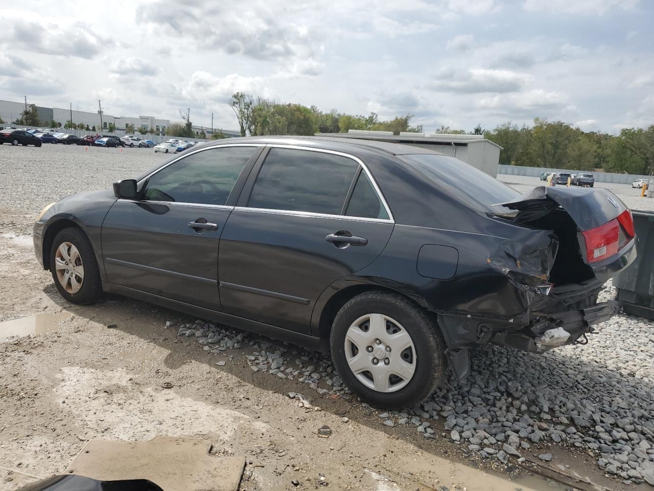 2005 Honda Accord - Image 2