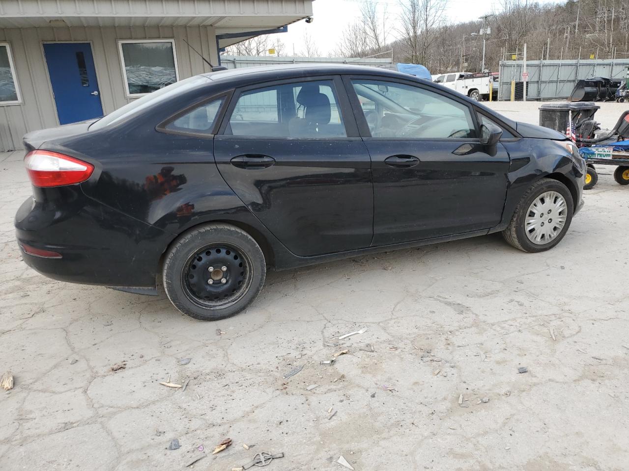 2017 Ford Fiesta - Image 3