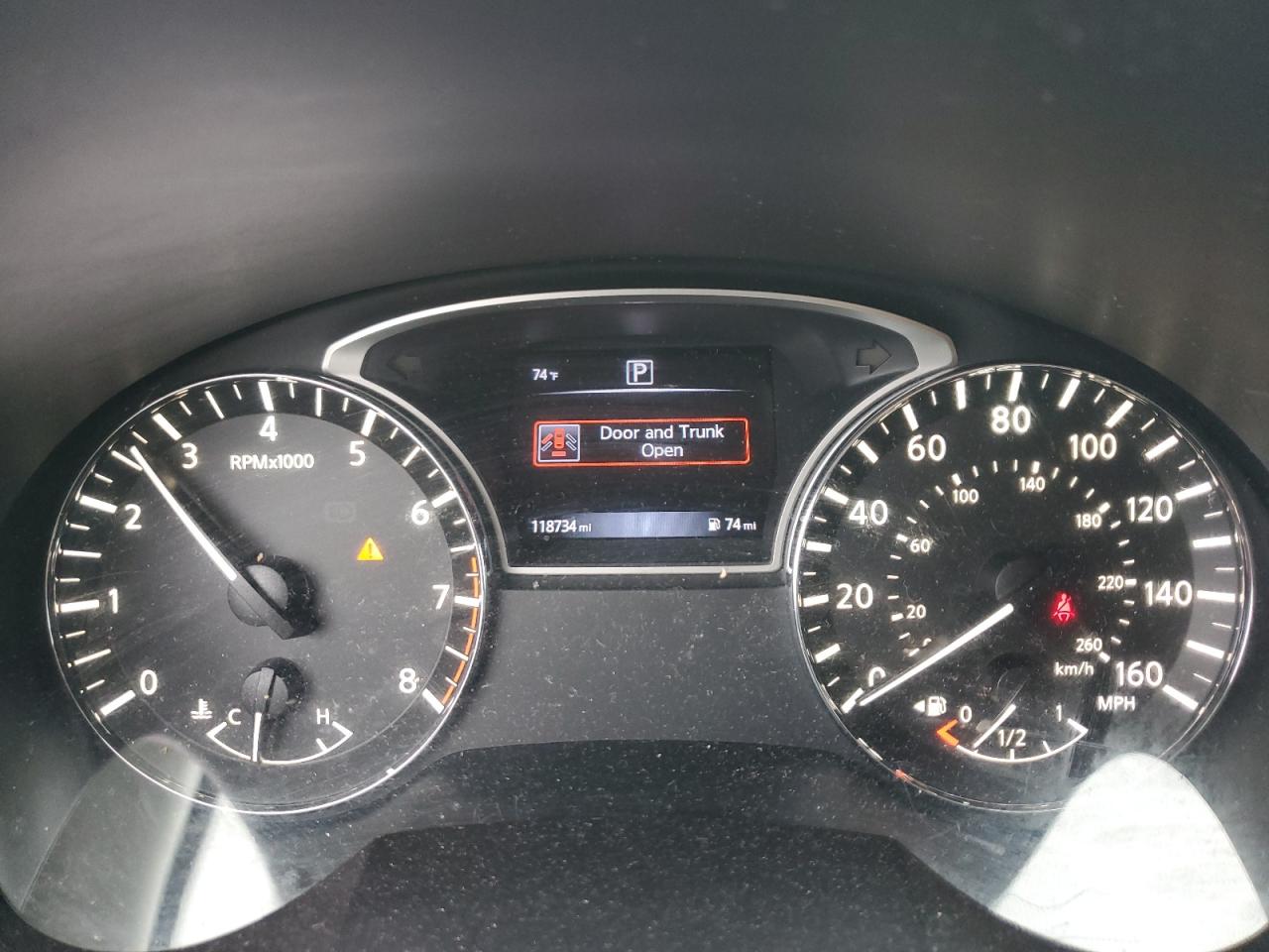 2016 Nissan Altima - Image 9