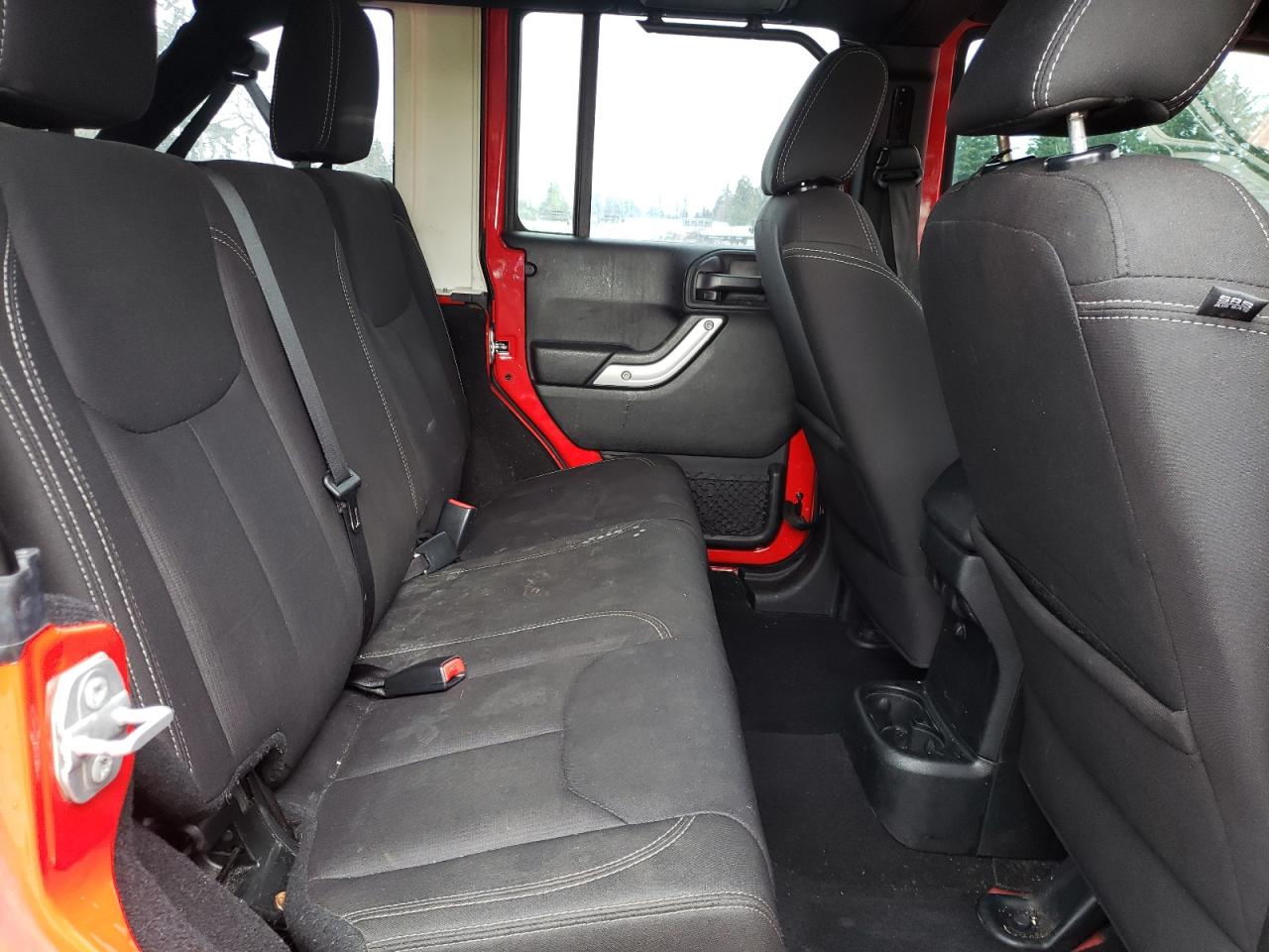2017 Jeep Wrangler - Image 10