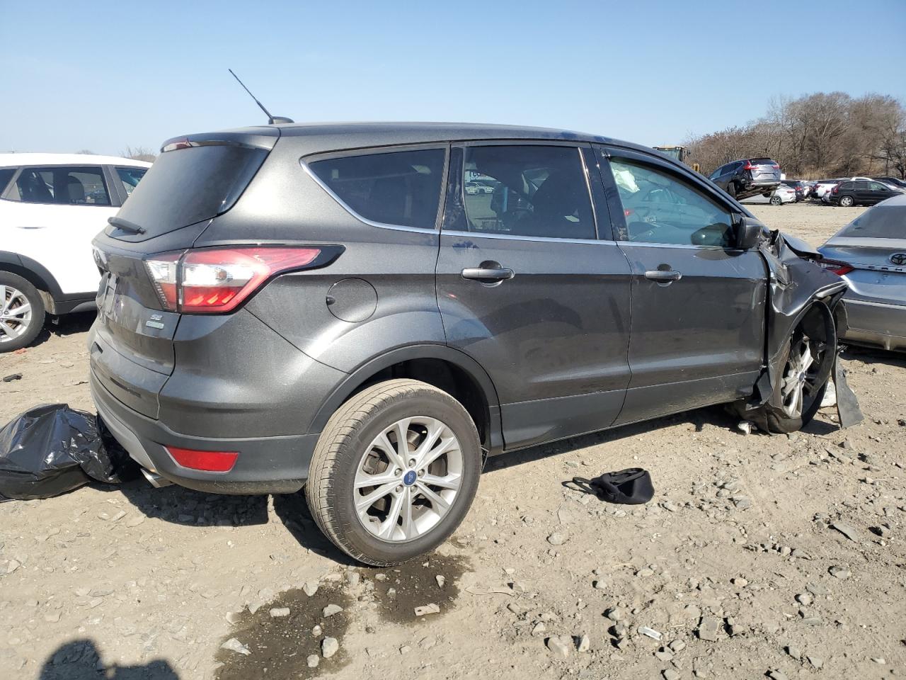 1FMCU0GD3HUE40093 FORD ESCAPE 2017