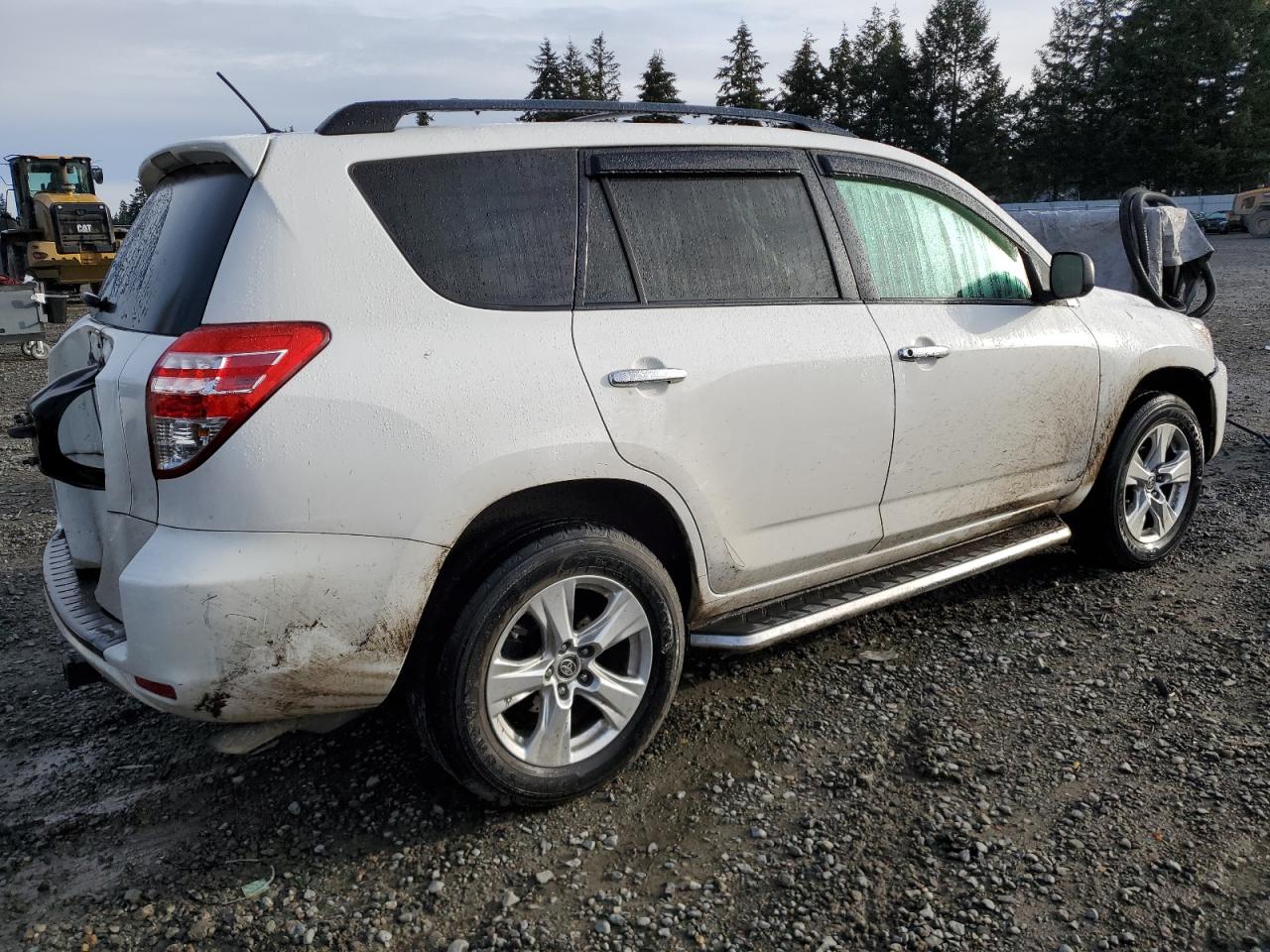 2010 Toyota RAV 4 - Image 3