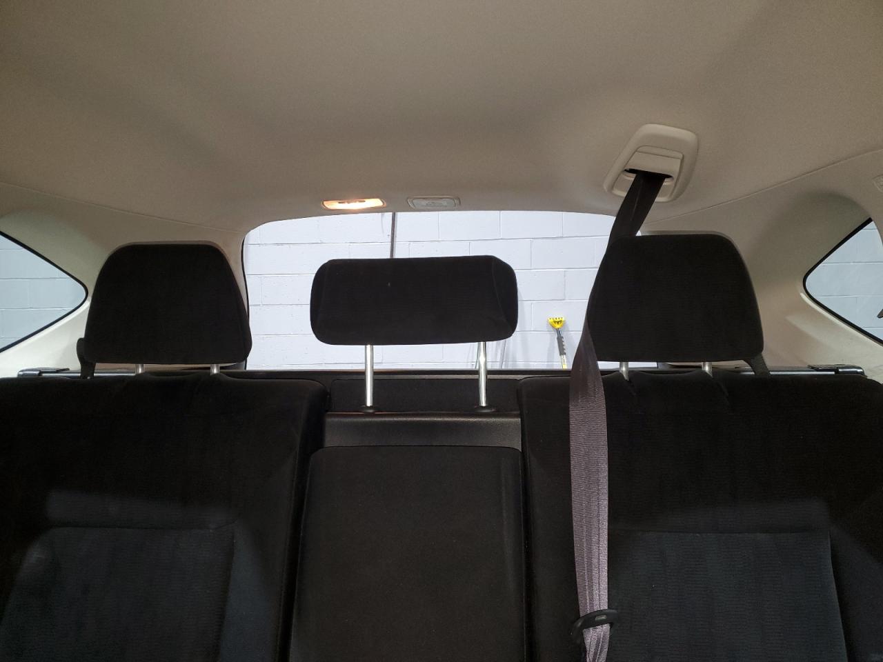 2014 Honda CR-V - Image 10