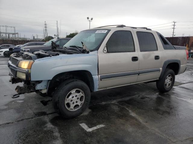 2004 Chevrolet Avalanche C1500 na sprzedaż w Wilmington, CA - Front End