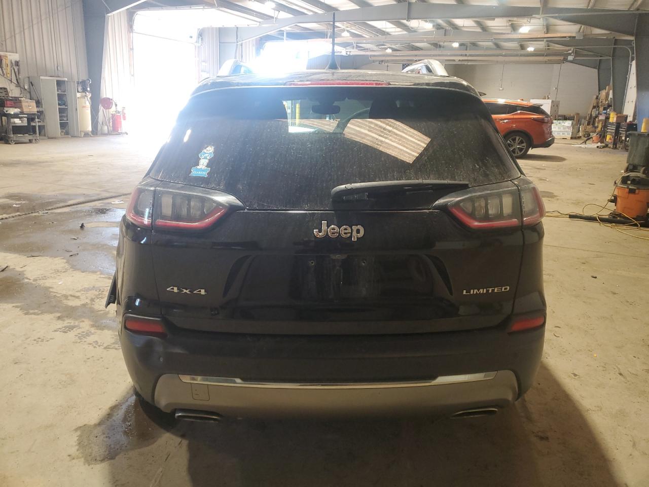 2019 Jeep Grand Cherokee - Image 6