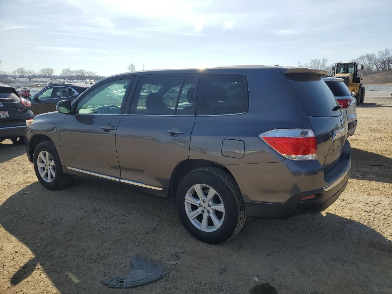 2012 Toyota Highlander - Image 2