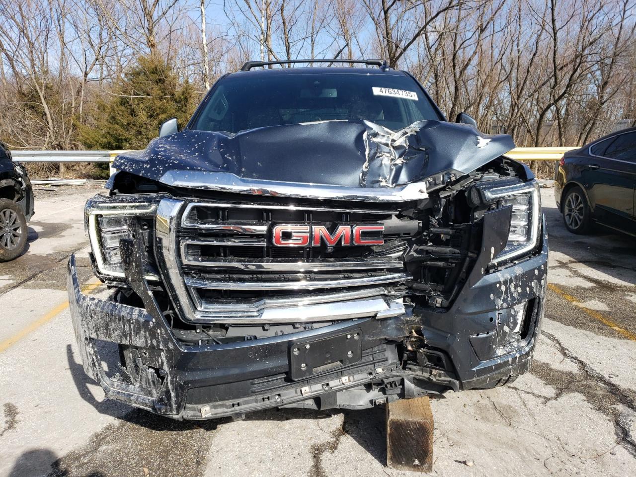 2021 GMC Yukon - Image 5