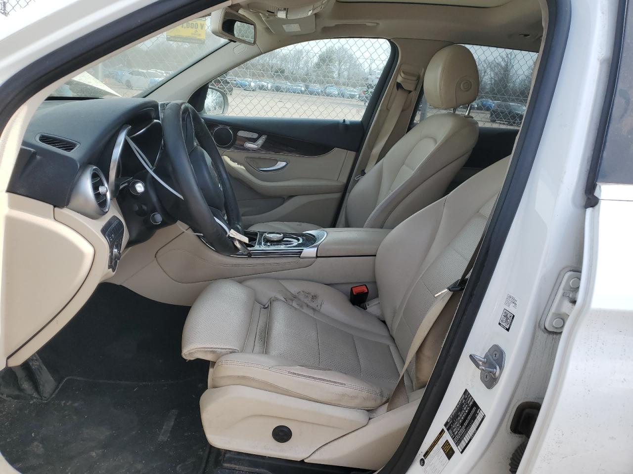 2018 Mercedes-Benz GLC - Image 7