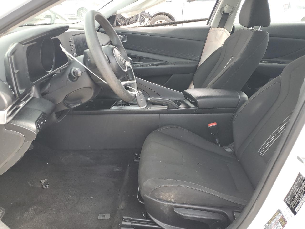 2021 Hyundai Elantra - Image 7