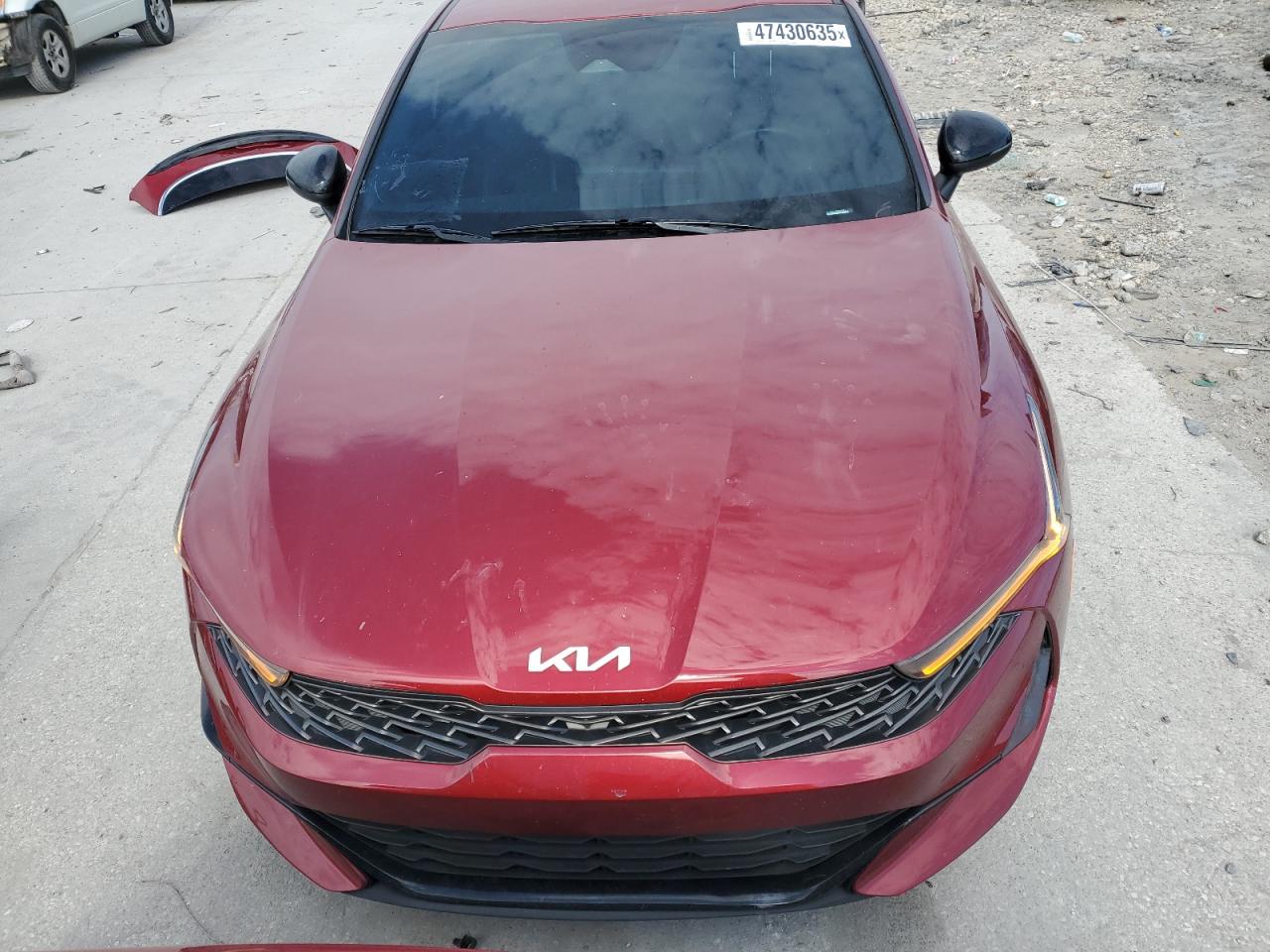 2022 Kia K5 - Image 5