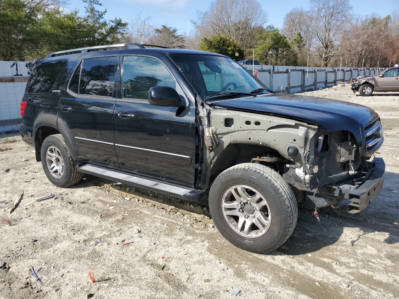 2004 Toyota Sequoia - Image 4