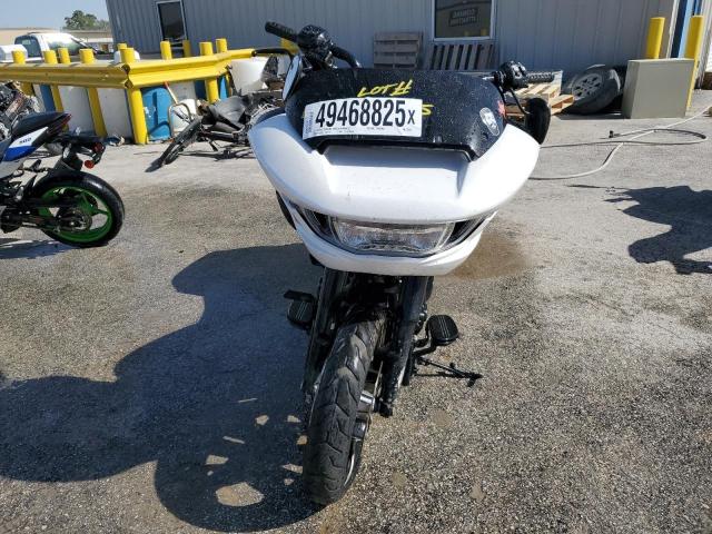  HARLEY-DAVIDSON FL 2024 Білий