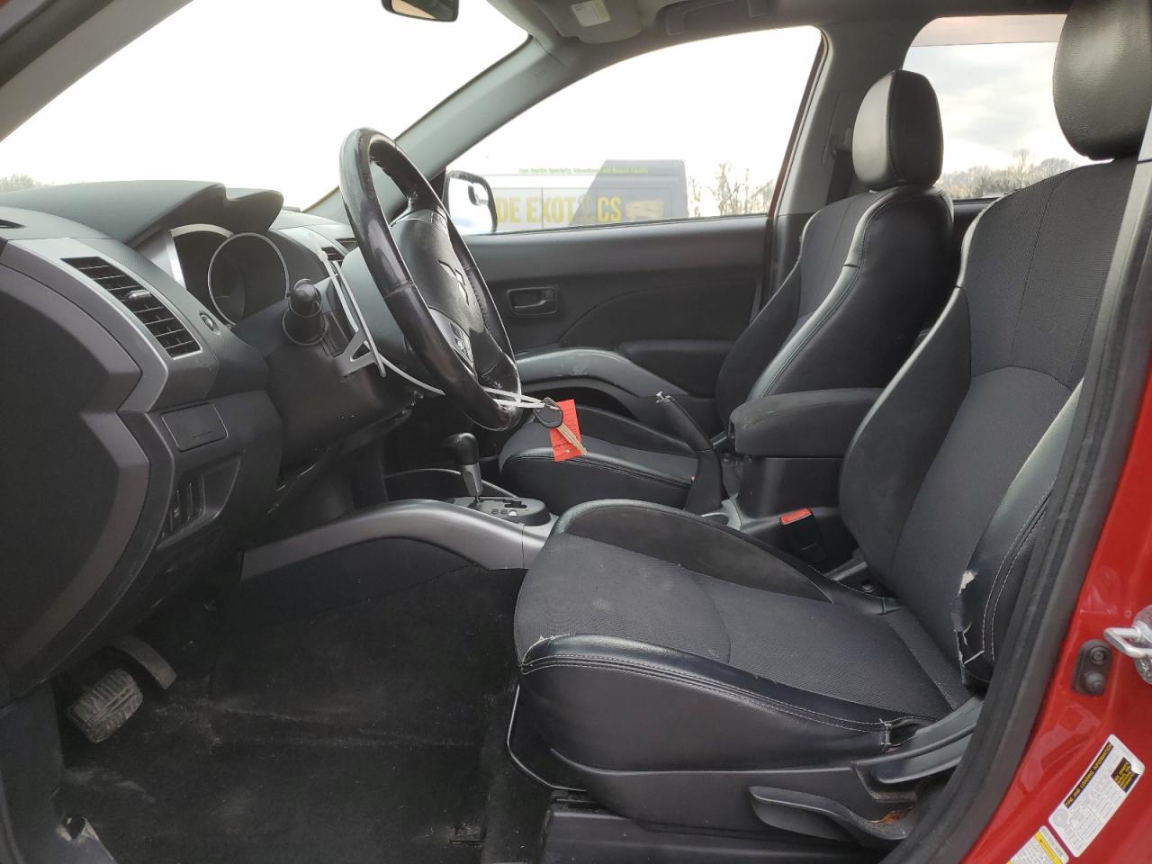 2008 Mitsubishi Outlander - Image 7