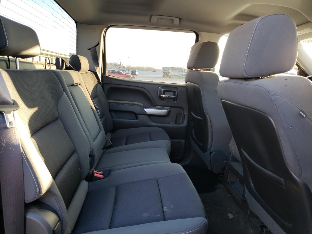 2014 Chevrolet Silverado - Image 10