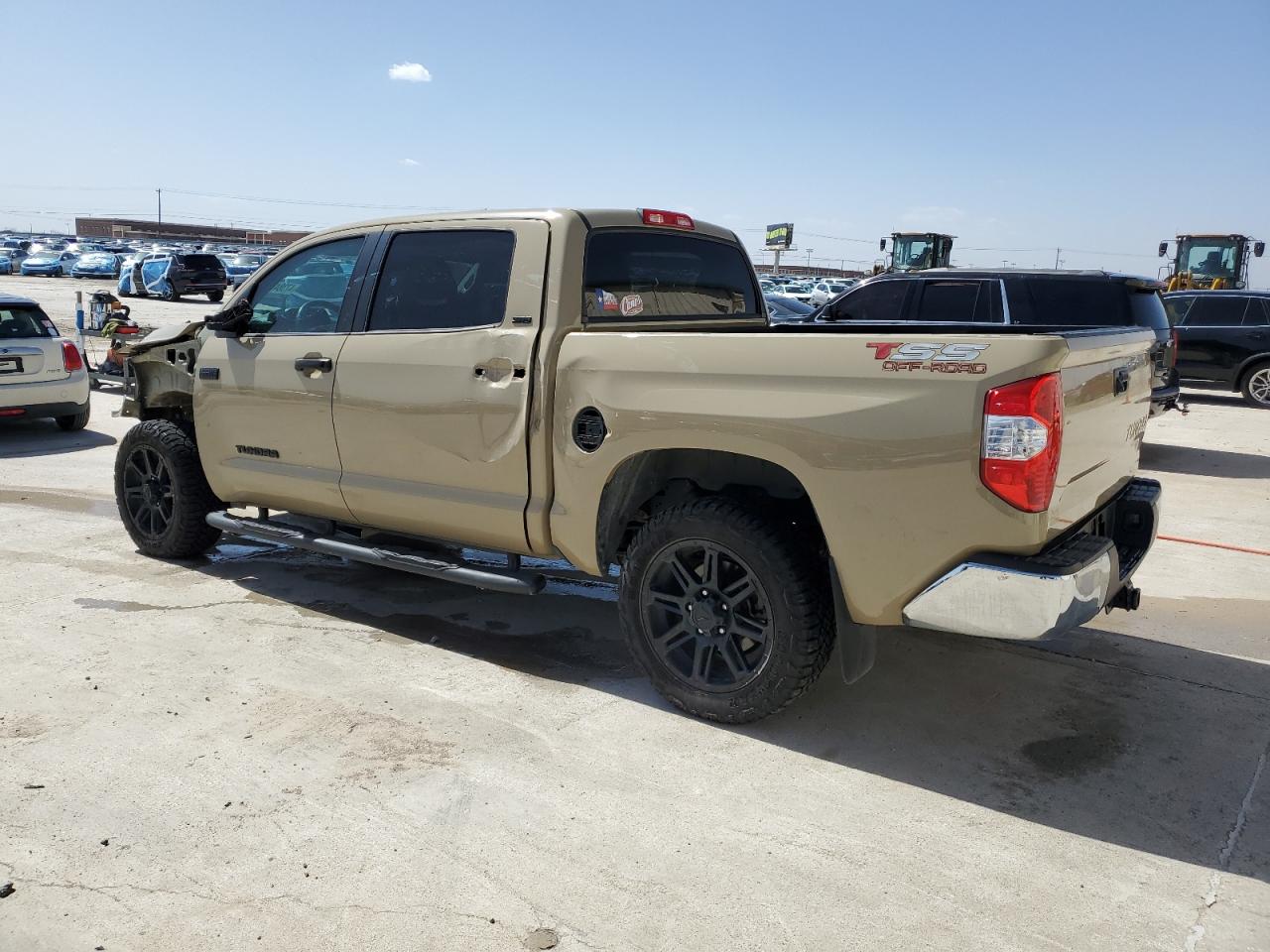 2019 Toyota Tundra - Image 2