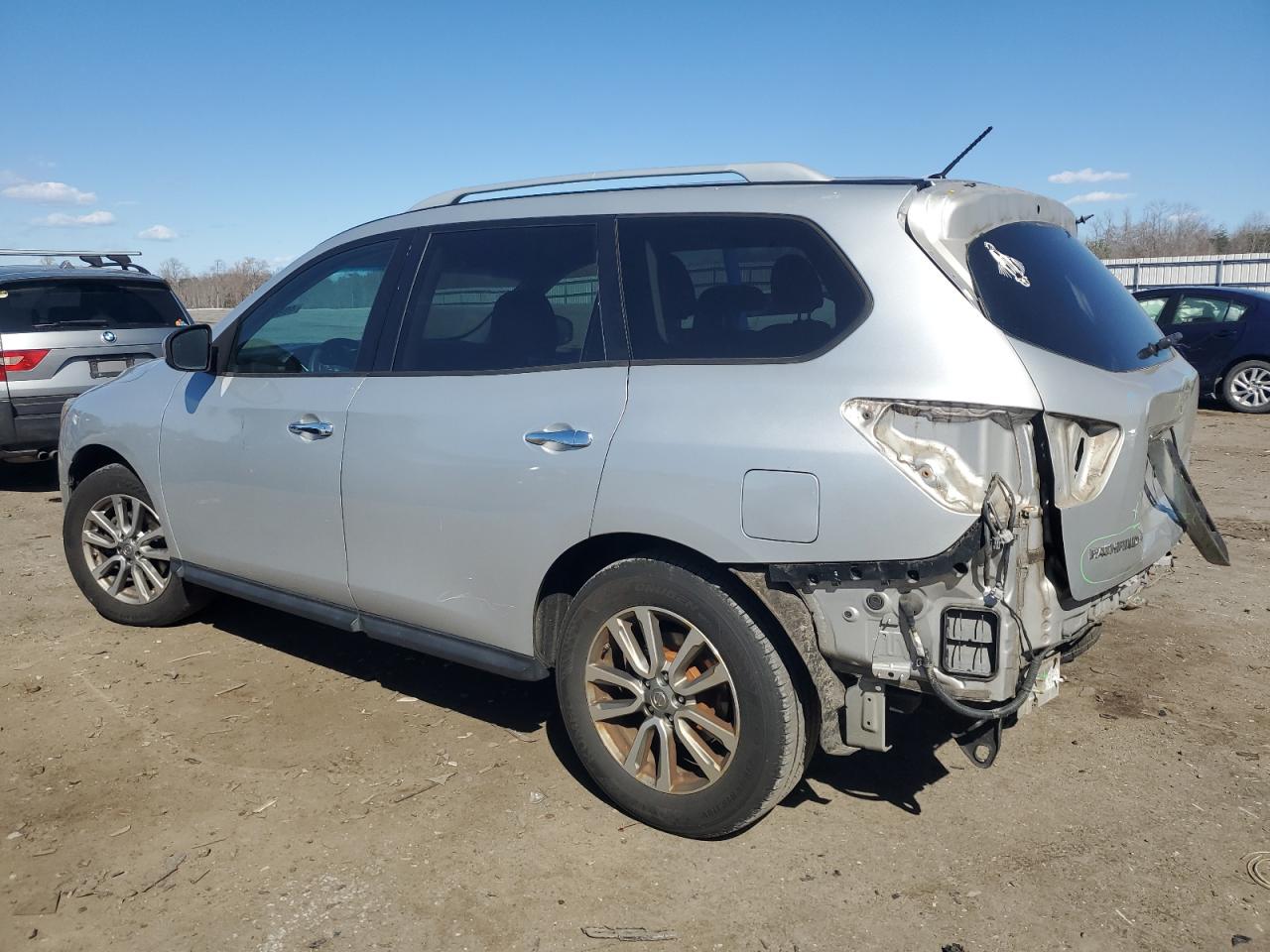 5N1AR2MN7GC654137 NISSAN PATHFINDER 2016