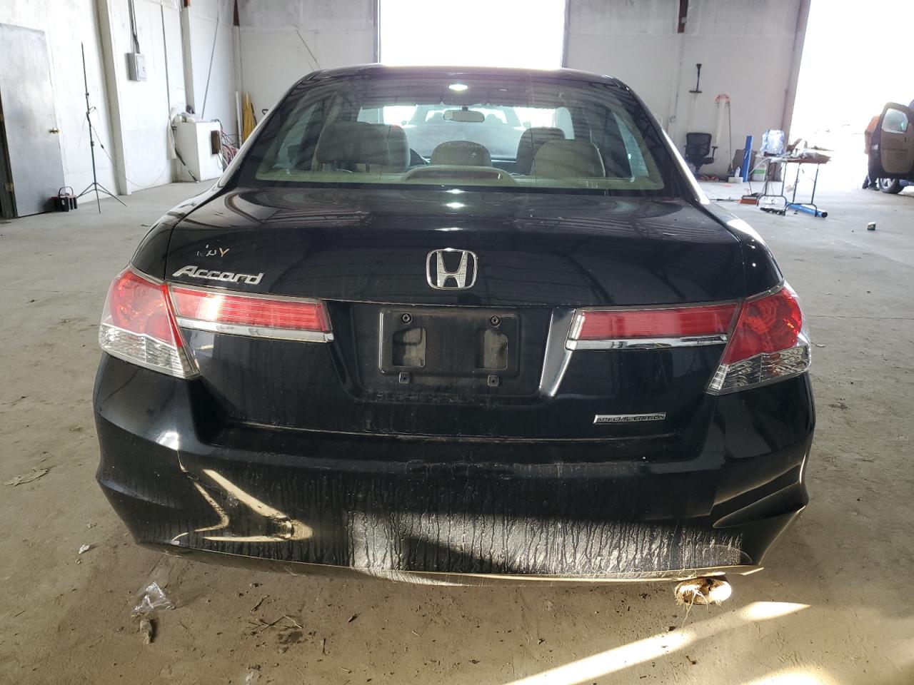 2012 Honda Accord - Image 6