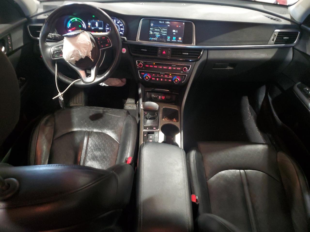 2017 Kia Optima - Image 8