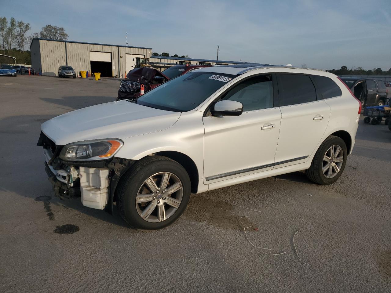 2017 Volvo Xc60 T5 Inscription de vânzare în Harleyville, SC - Front End