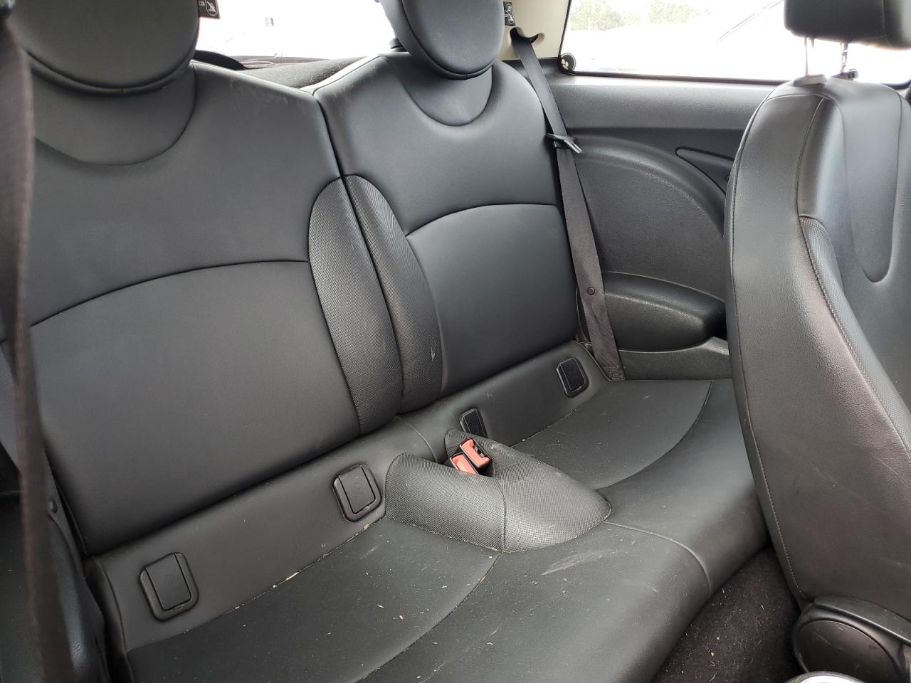 2012 MINI Cooper - Image 10